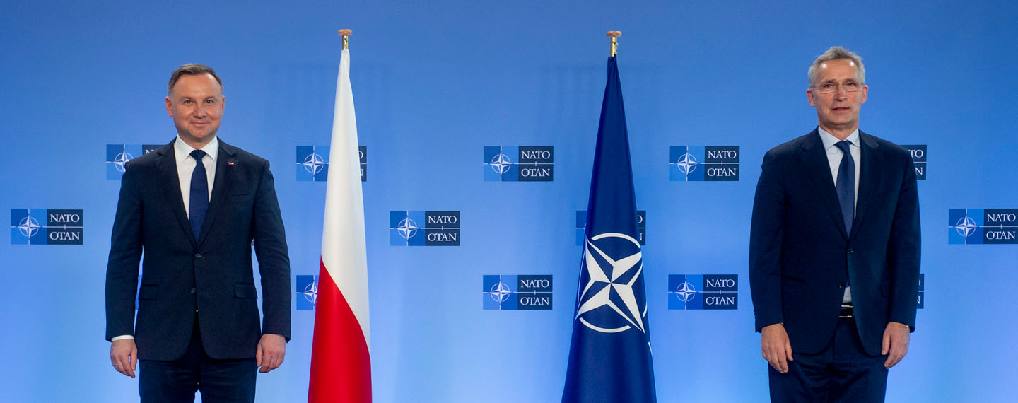 Poland and NATO’s next strategy. Jens Stoltenberg, Secretary General of NATO, meets with Andrzej Duda, President of the Republic of Poland. Photo: NATO (CC BY-NC-ND 2.0).