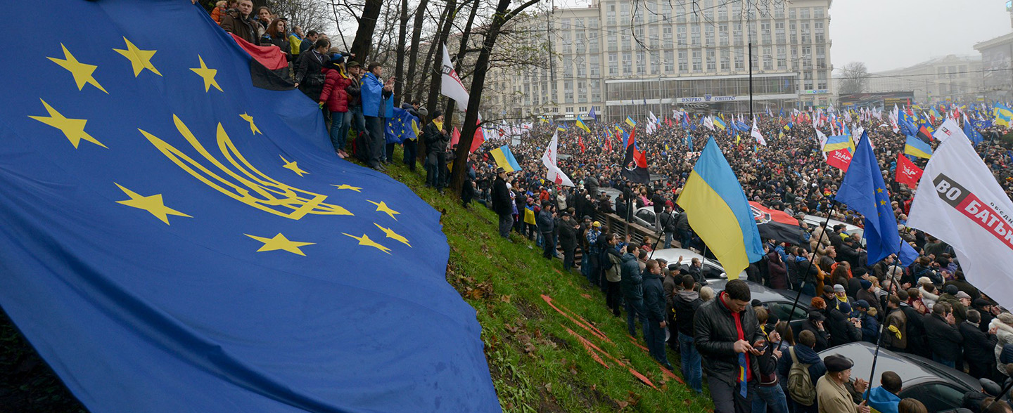 Una manifestación masiva a favor de la UE en Kiev el 24 de noviembre, a la que asistieron más de 100.000 personas. Foto: Ivan Bandura