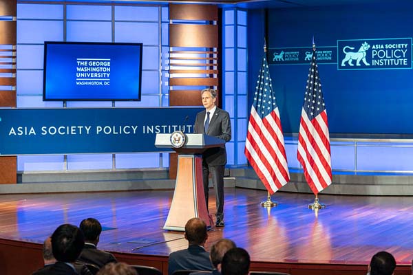 Antony J. Blinken durante su discurso sobre la política de la Administración Biden hacia China